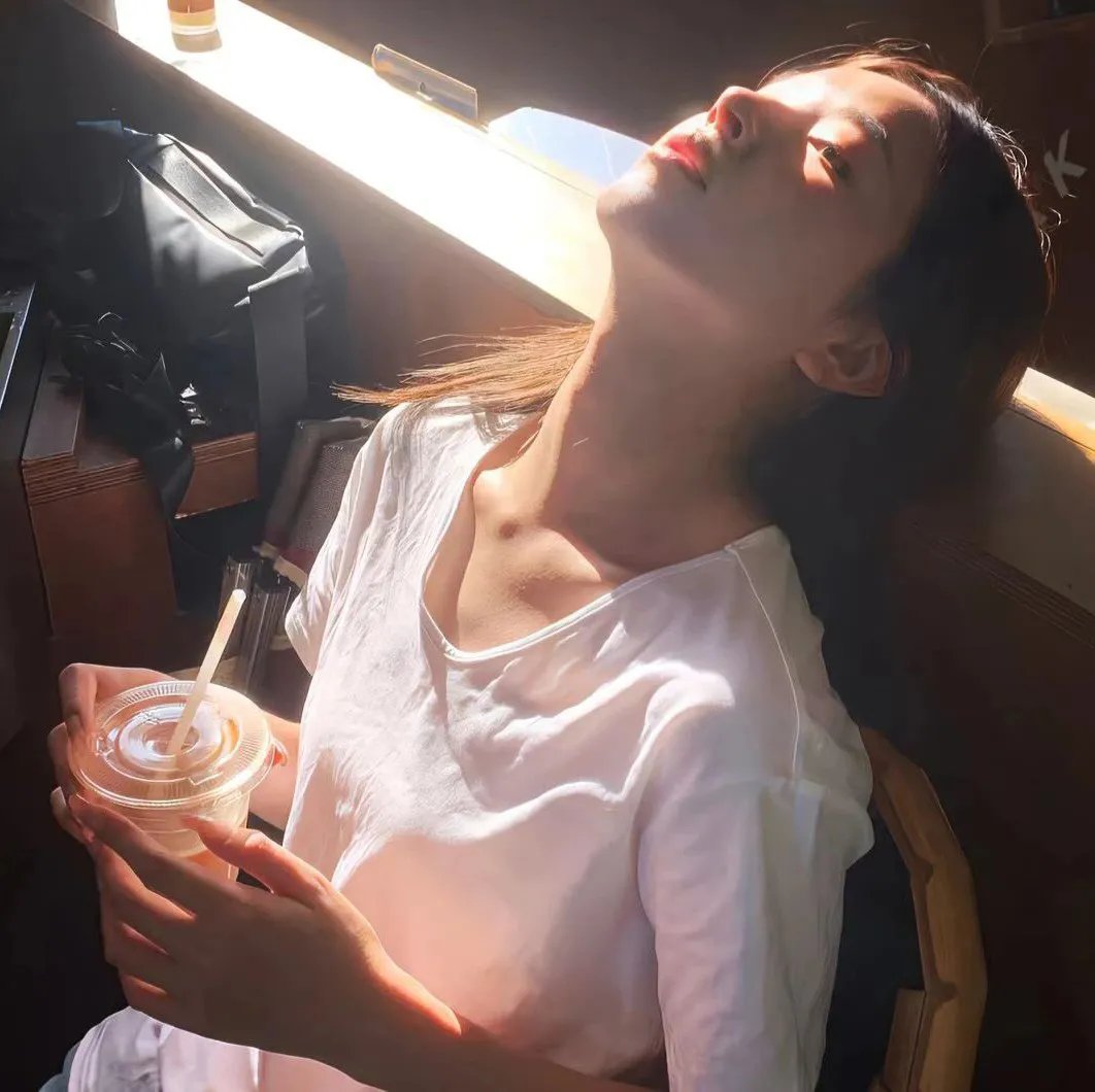 鲨女大屠杀